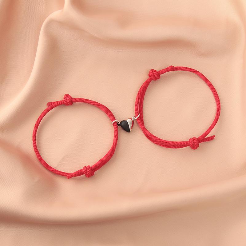 Набор браслетов-гитар в форме четырехконечной звезды с подходящими браслетами для девушек из ТВ