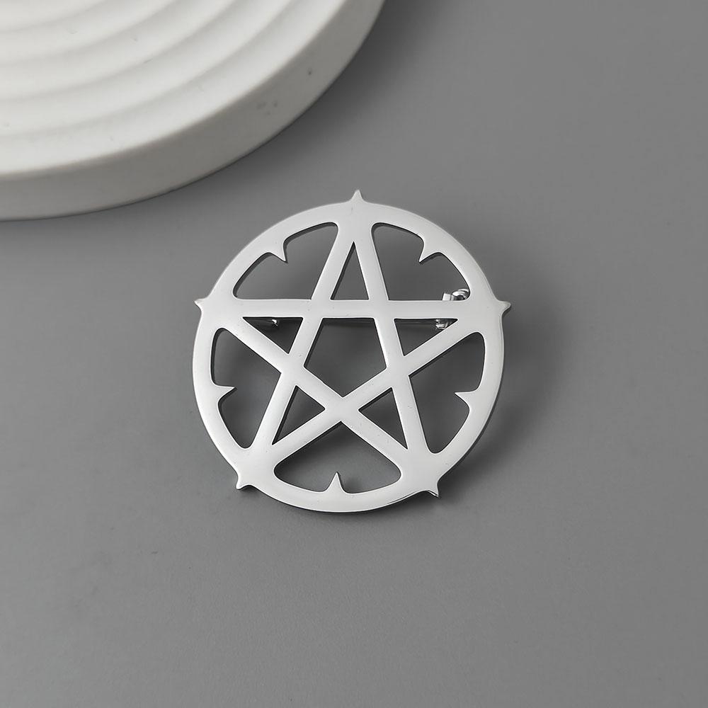 Pentagram series stainless steel brooch, symbolizing the positive energy of warding off evil, symbol of cultural lapel jewelry.