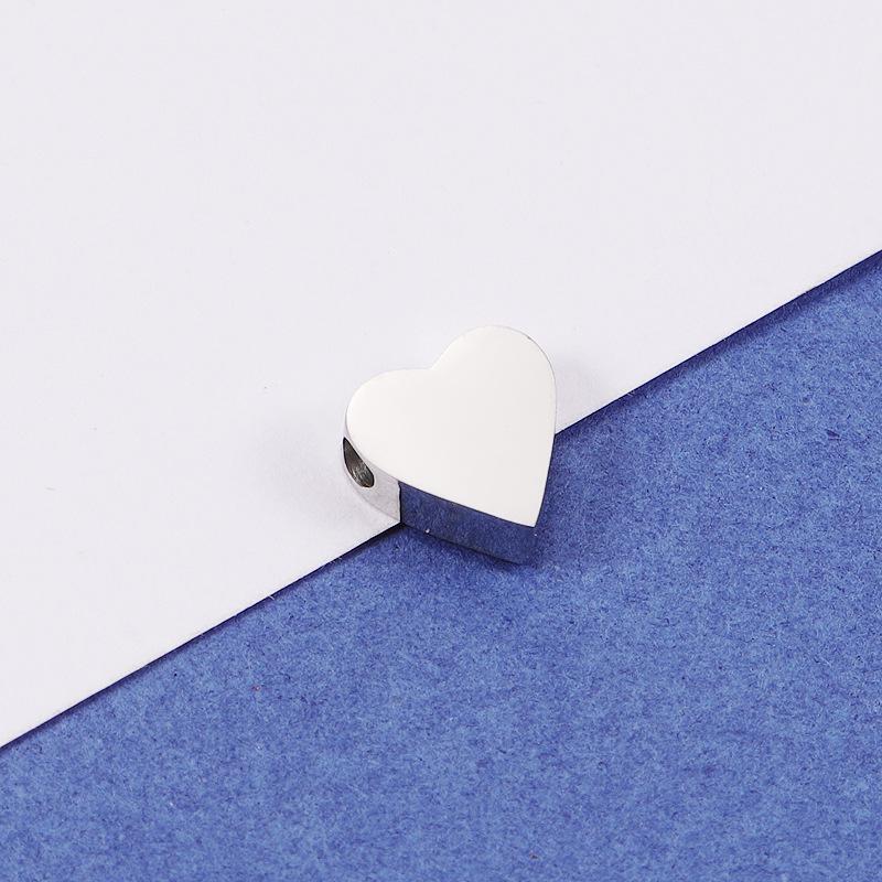 Зеркальные бусины из нержавеющей стали в форме сердца с маленьким отверстием для самодельных украшений (1,8 мм)