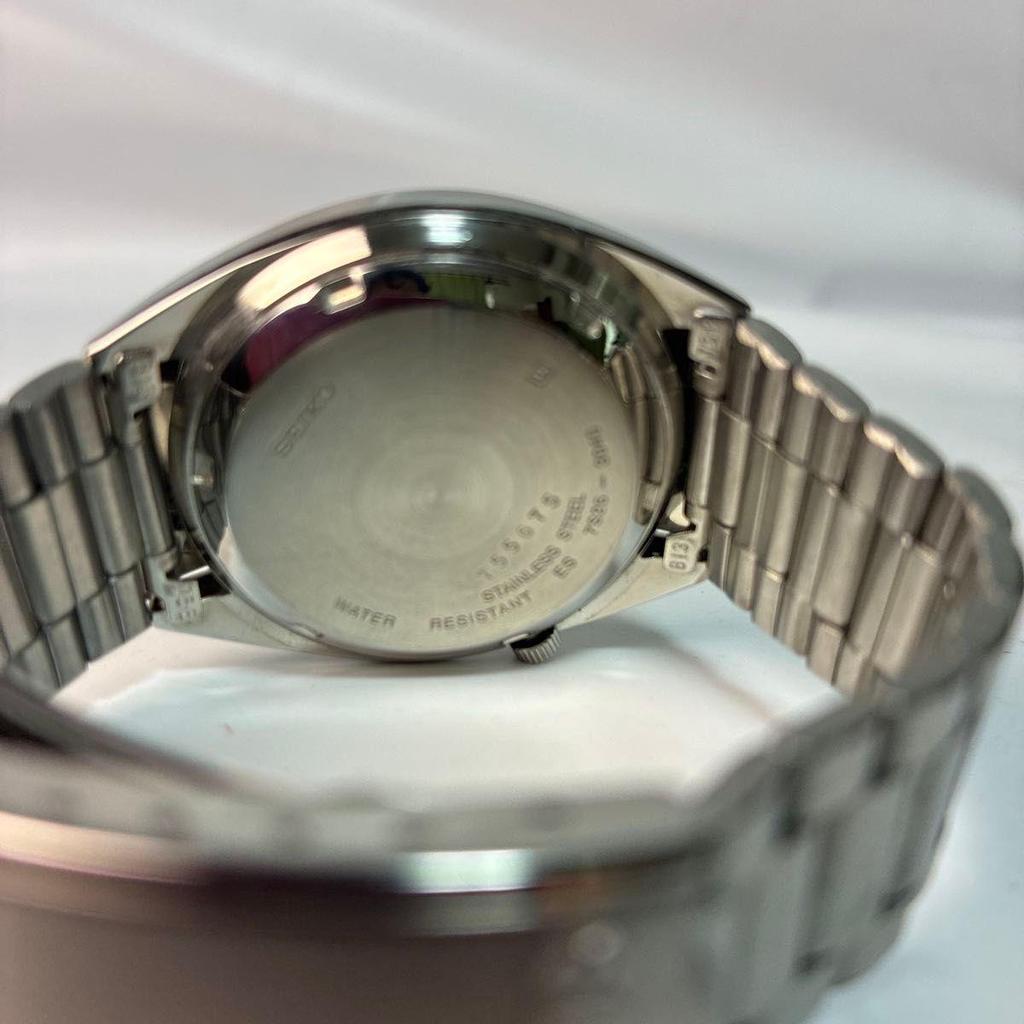 SEIKO 5 Seiko 5 automatic watch black dial day date