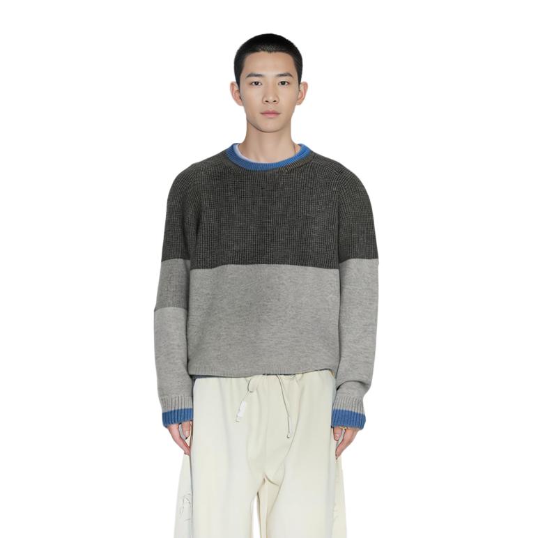 Uniqlo Свитер мужской X JW Anderson X Federer, коллаборация, color block, свободный крой, круглый вырез, темно-серый 465889-08