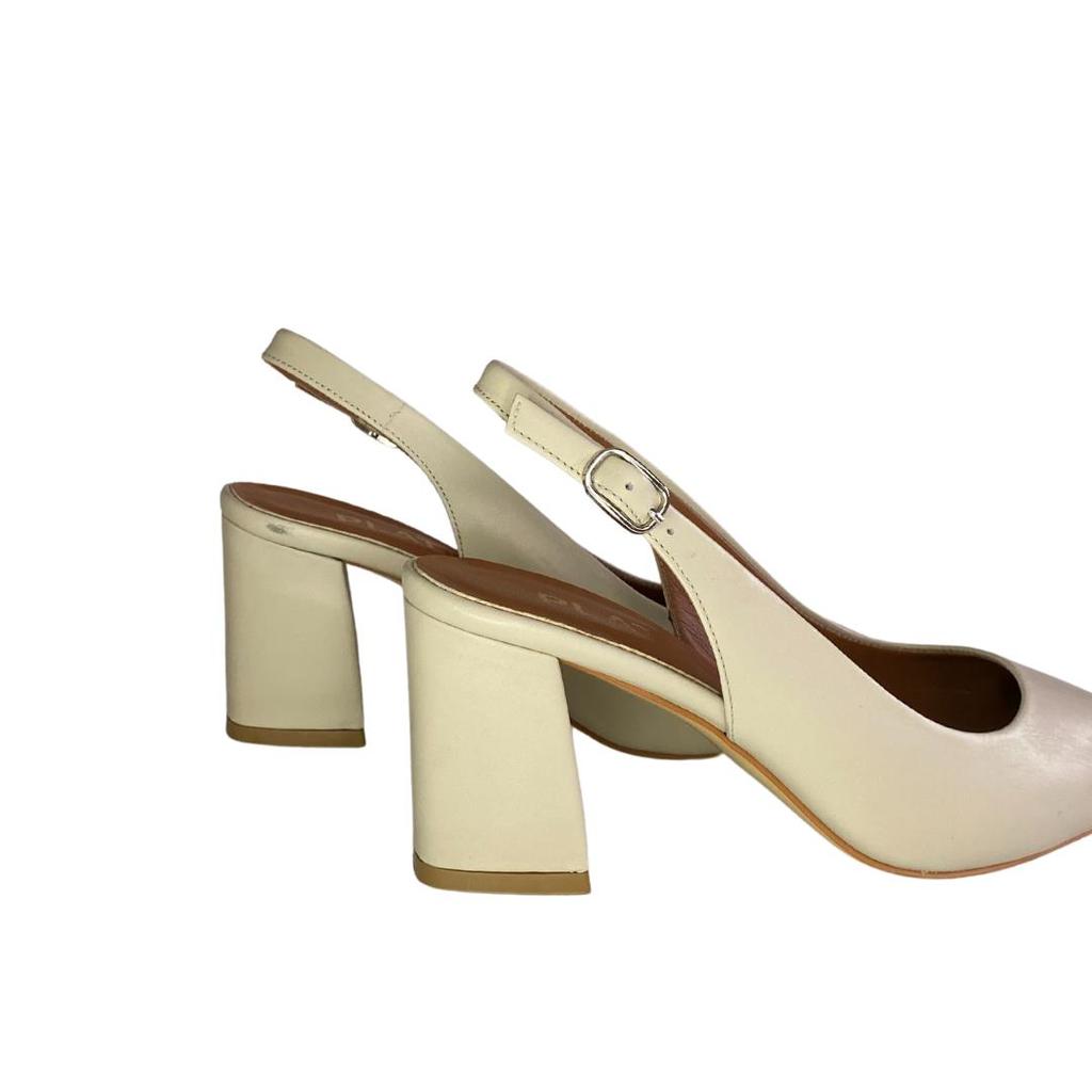 Женские классические туфли на каблуке из натуральной кожи