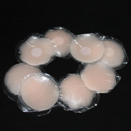 Plus Size Pads Trendy Comfortable 2Pcs Invisible Shiny Nipple Round Reusable Covers Flower Heart Women Silicone Bra