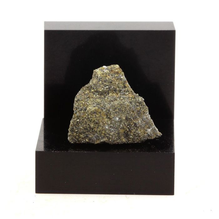 Pierres et Minéraux. Arsenopyrite. 25.1 ct. Lanark, Ontario, Canada.