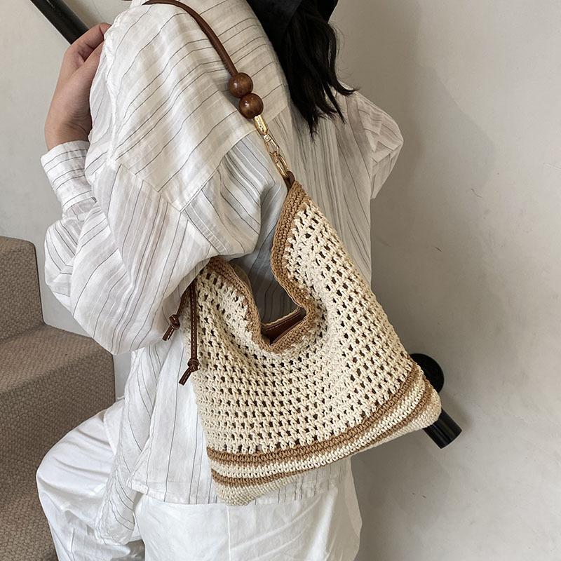 Женская сумка-тоут 2025 новая большой вместимости для поездок на работу для студентов колледжа на занятия плетеная мягкая полая пляжная на плечо