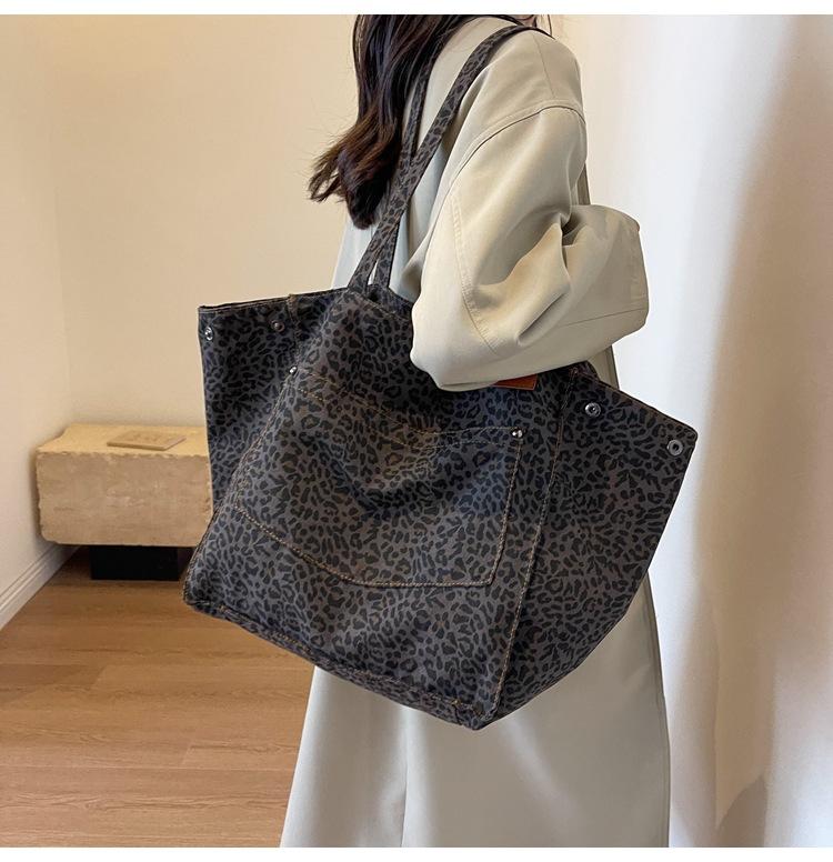 Leopard Design 2023 Korean Fashion Shopper Big Shopping Bags for Women Handbag Fast Delivery Lady Shoulder Large Capacity Bag