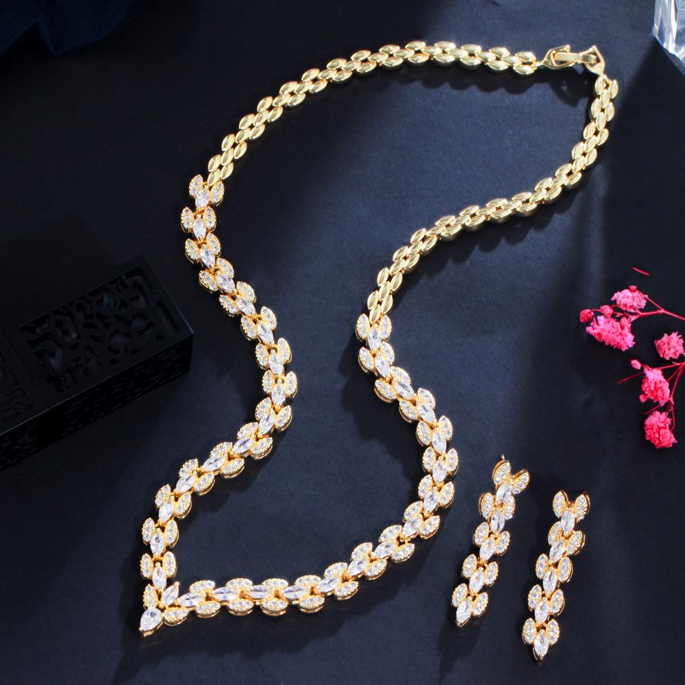 Модный классический набор ювелирных украшений, колье и серьги, свадебный набор колье с цепочкой