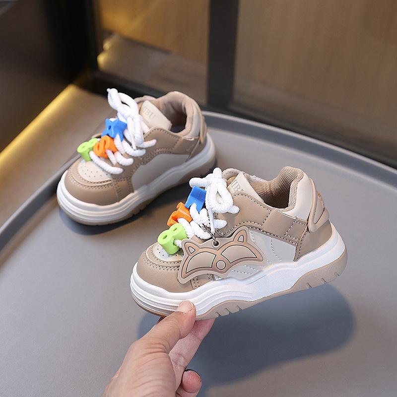 Детская спортивная обувь 2025 осень новая мультяшная обувь-хлебушки для девочек легкая повседневная обувь для мальчиков кеды детская обувь
