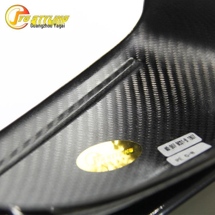 Накладка на зеркало из углеродного волокна Mercedes-Benz W463 G-Class/GLE/GLS/R-Class