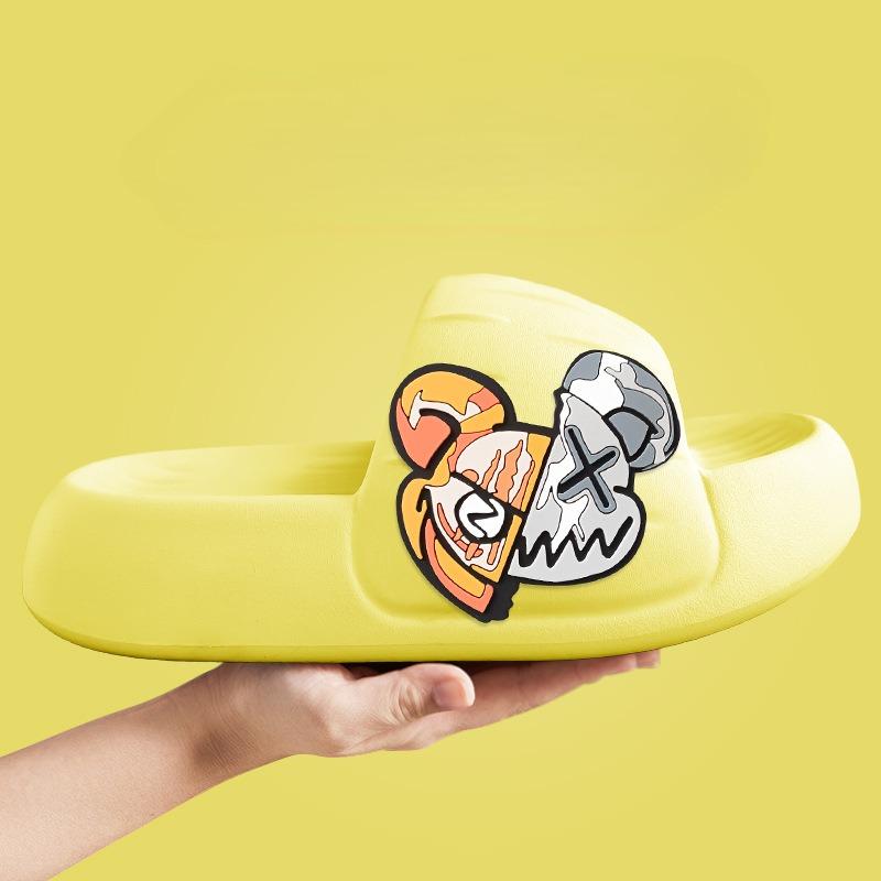 2024 Летние мужские тапочки Модные мягкие нескользящие женские тапочки с толстой подошвой Мужские тапочки для ванной комнаты Пляжные домашние сандалии