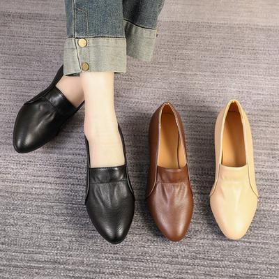 Весенне-осенние кожаные женские балетки - Туфли с острым носком и неглубоким вырезом, на танкетке и мягкой подошве, удобная обувь для мамы
