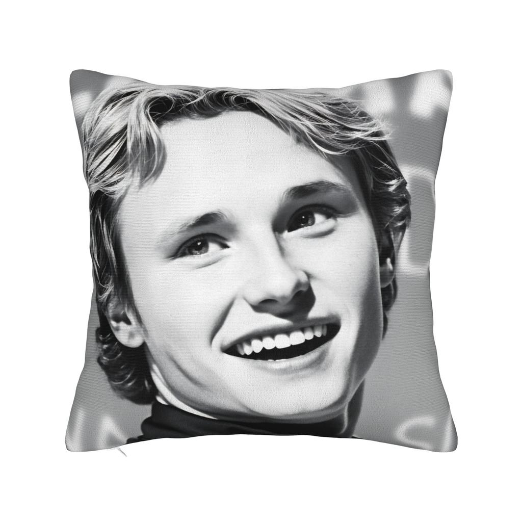 Ilia Malinin Quad God Pillow Case Vintage Pillow Cover Square Pillowcases For Wedding Party Home Decor