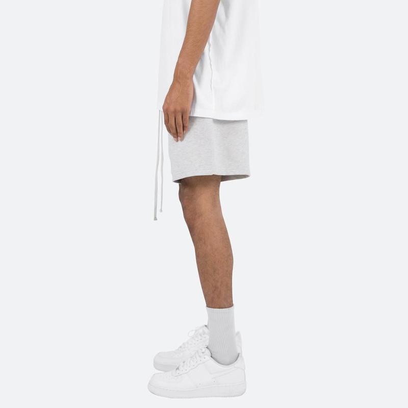 Мужские спортивные повседневные шорты однотонной расцветки