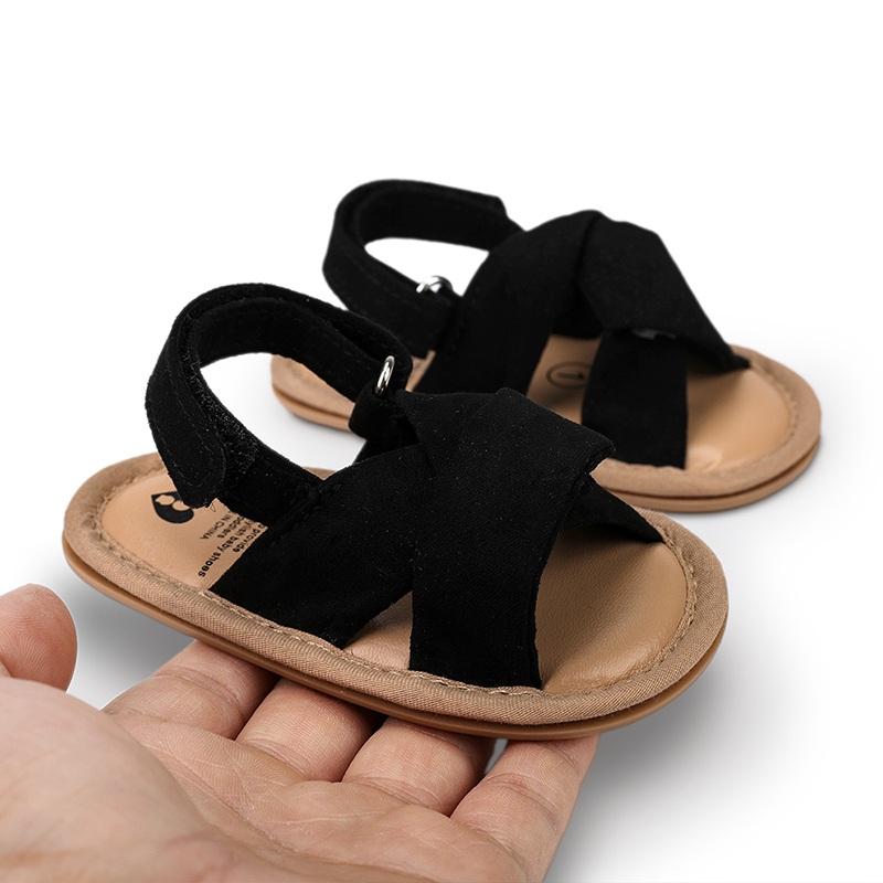 Сандалии для маленьких девочек, летние сандалии принцессы на плоской противоскользящей резиновой подошве, легкая обувь для кроватки, сандалии для новорожденных девочек