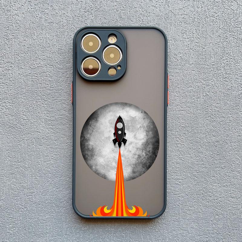 Cute Spaceman Cartoon Spacecraft Phone Case For iPhone 13 11 Pro Max Mini 15 14 12 Pro Max XS XR XS Shockproof Back Cover Bumper