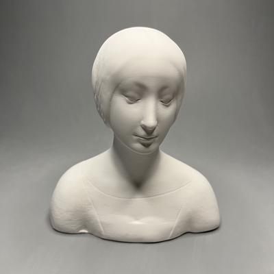 Домашний декор – Статуэтки