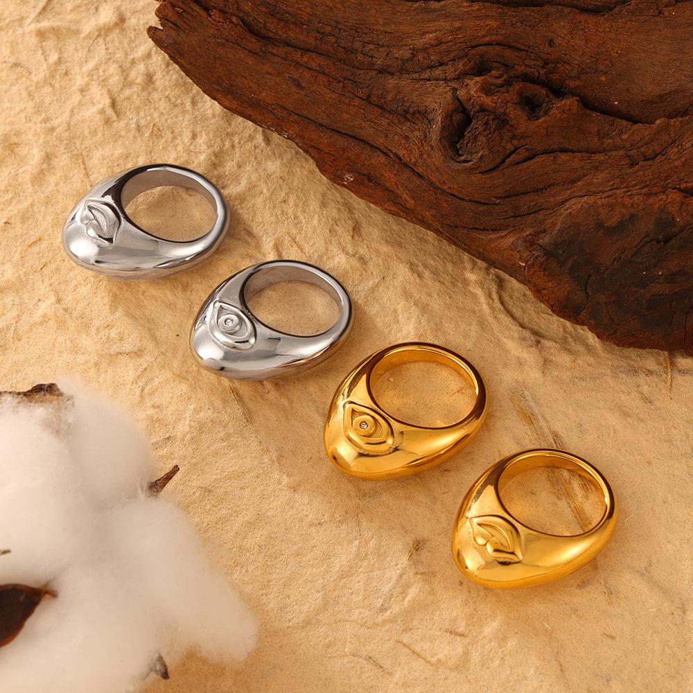 Кольцо с изумрудом и цирконием в стиле «темперамент» в стиле «круто», стильное, стильное, стильное, в стиле хип-хоп, из титановой стали, дизайн, легкое, роскошное ювелирное изделие