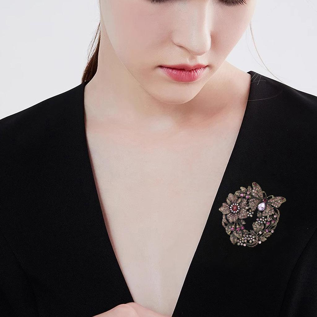 Baroque Vintage Butterfly Wreath Brooch Pins Coat Accessories Suit Corsage