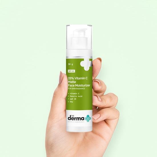 Derma Co 25% Vitamin C Matte Moisturizer For Face, крем с феруловой кислотой и SPF 20 для сияния кожи – 30 г