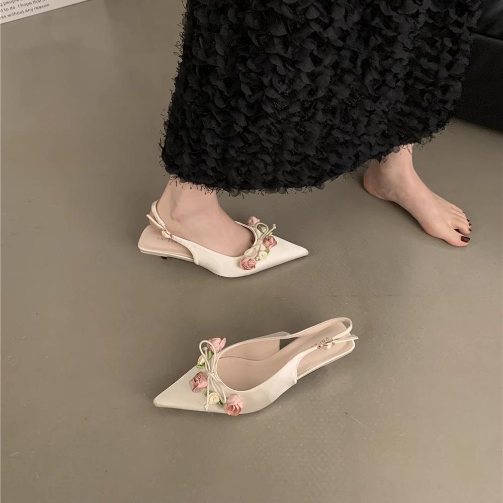 Французская красивая летняя 2024 новая сумка с цветочным атласным темпераментом, голова пустая, слово с сандалиями на тонком каблуке женские