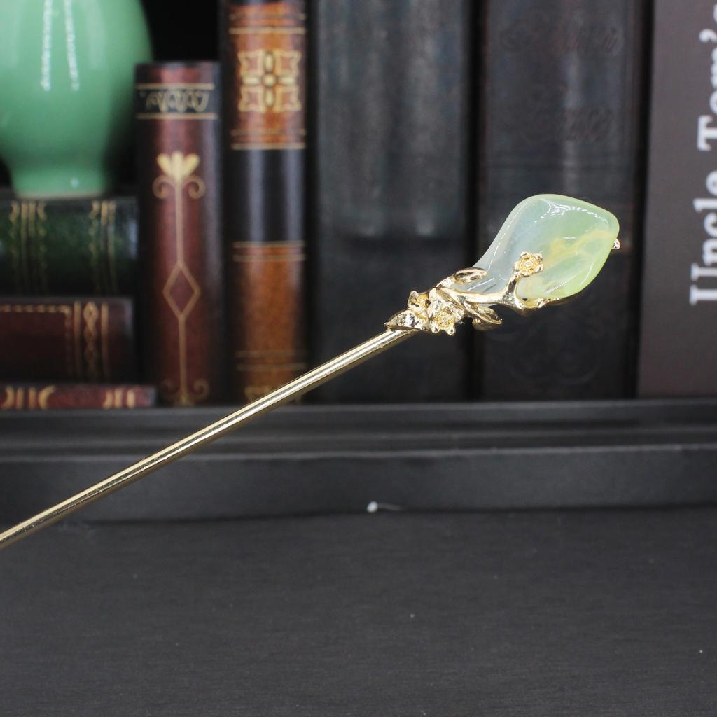 Vintage Metal Flower Hairpin For Women Antique Hair Stick For Girl Hair Clip Costume Chinese Hanfu Hair Accessories Bun Maker