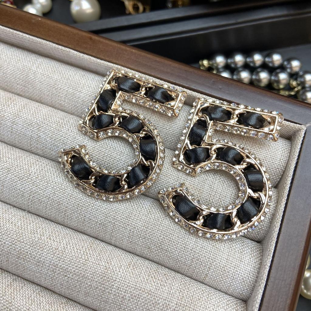 Ожерелье из 5 иероглифов Xiaoxiangfeng, новое высококачественное ожерелье из кожи со стразами и жемчугом, цепочка для свитера бренда Xiangjiachao