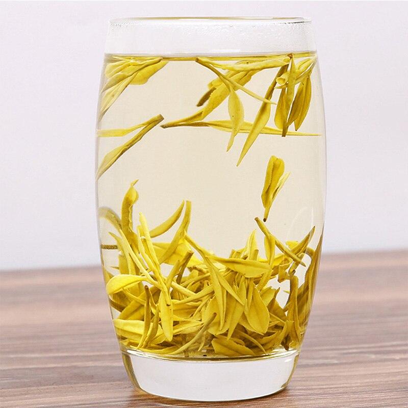 Зеленый чай Хуан Цзинь Я, 2023, с золотым бутоном, нежелтый чай типа Лучжоу с ароматным молоком, подарочная жестяная банка, 250 г