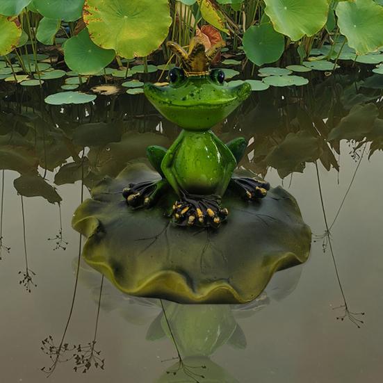 Floating Frog Decoration Pond Frog Decoration Resin Lying Frog Figure for Outdoor Garden Pond Swimming Pool Decor