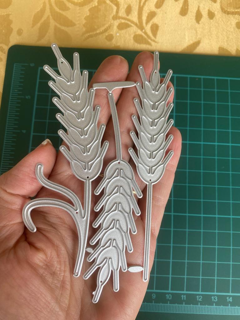 Wheat Ears Metal Cutting Dies Stencils Die Cut for DIY Scrapbooking Album Paper Card Decorative Crafts