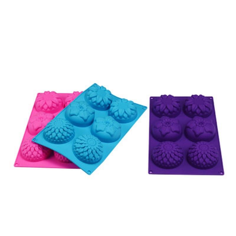 1 Pcs Flower Shaped Silicone DIY Handmade Soap Candle Cake Mold Supplies 6 Hole Crafts Handmade Soap Mold Random Color