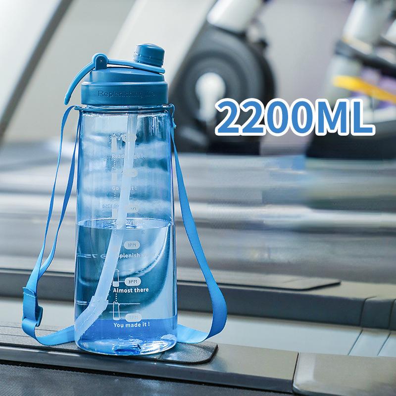 Соломенная бутылка для воды большой емкости 2,2 литра для девочек, спортивная пластиковая бутылка для фитнеса и фитнеса, портативная дорожная бутылка, кувшин для воды для мужчин