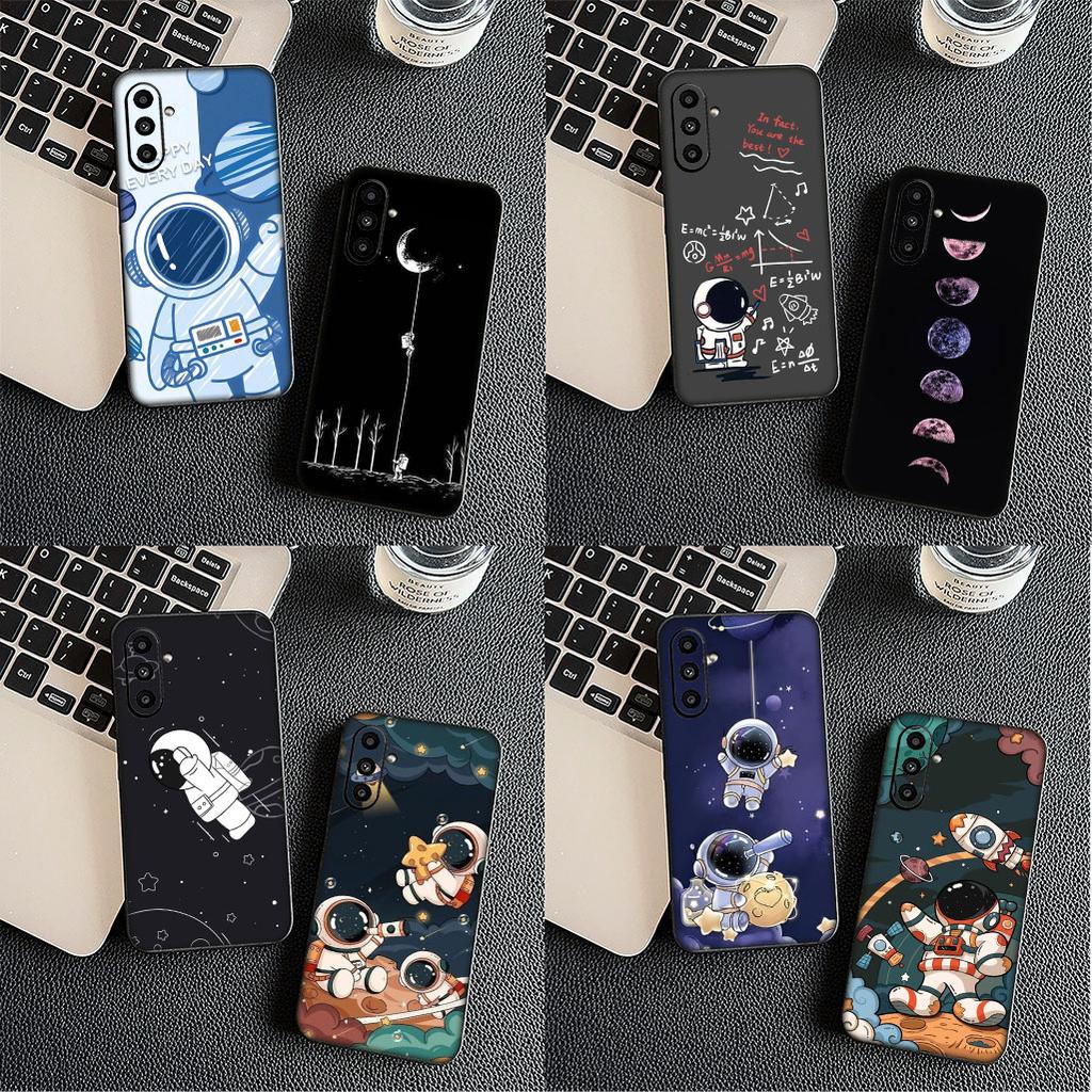 Cover for Motorola Moto Edge 70 60 Fusion NEO Pro G Stylus G56 G96 G52 G04 G05 Phone Case Moon luxury Astronaut Stars Sky