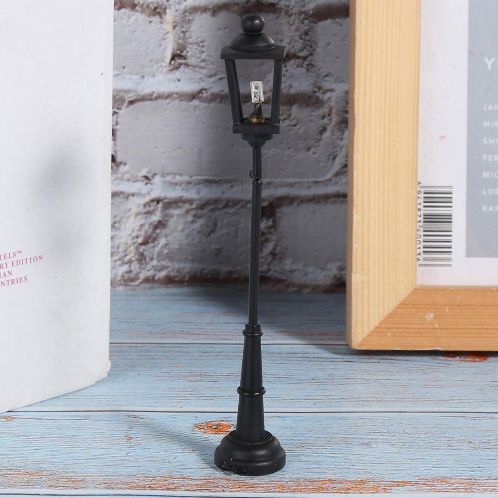 LED Street Light for 1/12 Miniature Doll House Mini Dollhouse Decoration AccessoriesStreet Light