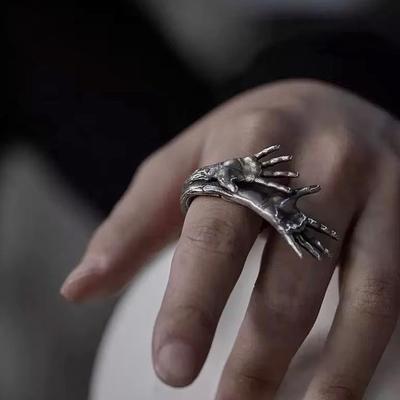 Готическое кольцо с дизайном рук скелета, унисекс, модная бижутерия, сплав, ручная работа, аксессуары для пальцев, идеально для повседневной носки