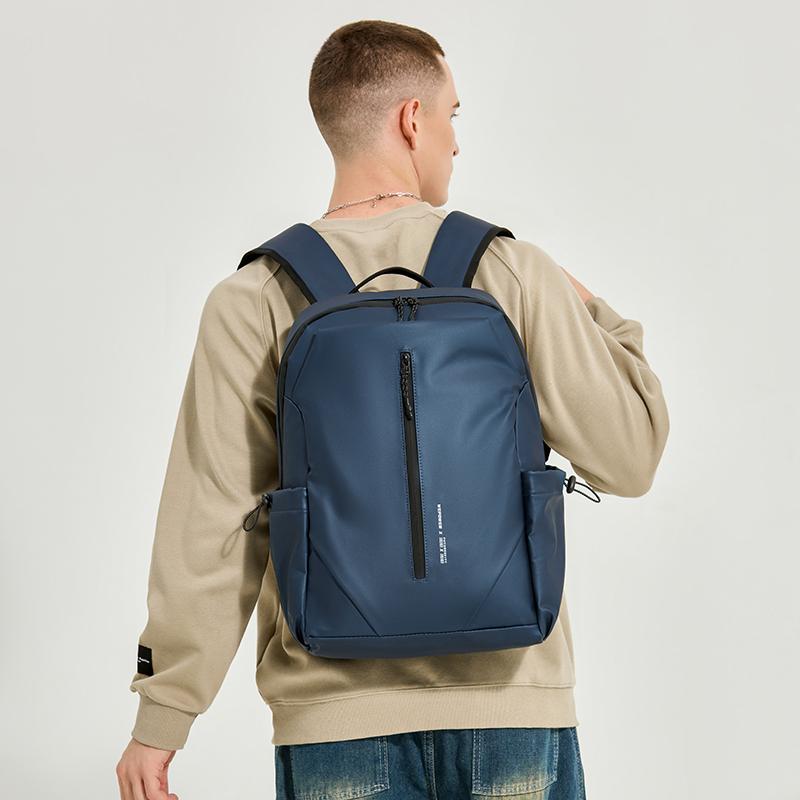 Элегантный черный водонепроницаемый рюкзак для мужчин Стильный и функциональный рюкзак для ноутбука для повседневного использования и путешествий