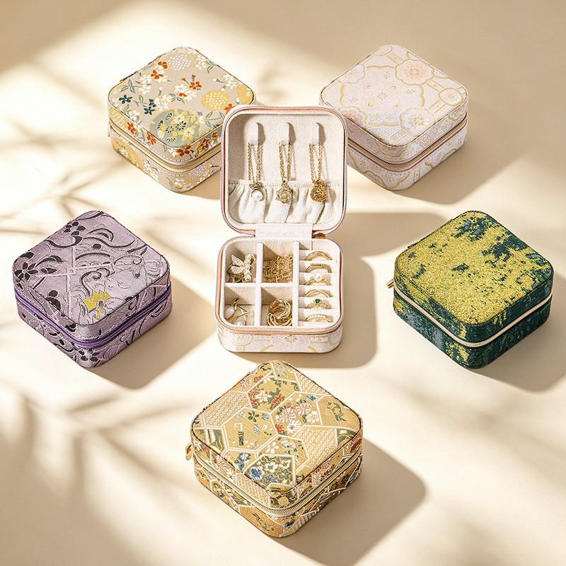 Portable Jewelry Organizer Box Earrings Rings Necklaces Travel Storage Soft Velvet Lined Hard Case Square Zipper