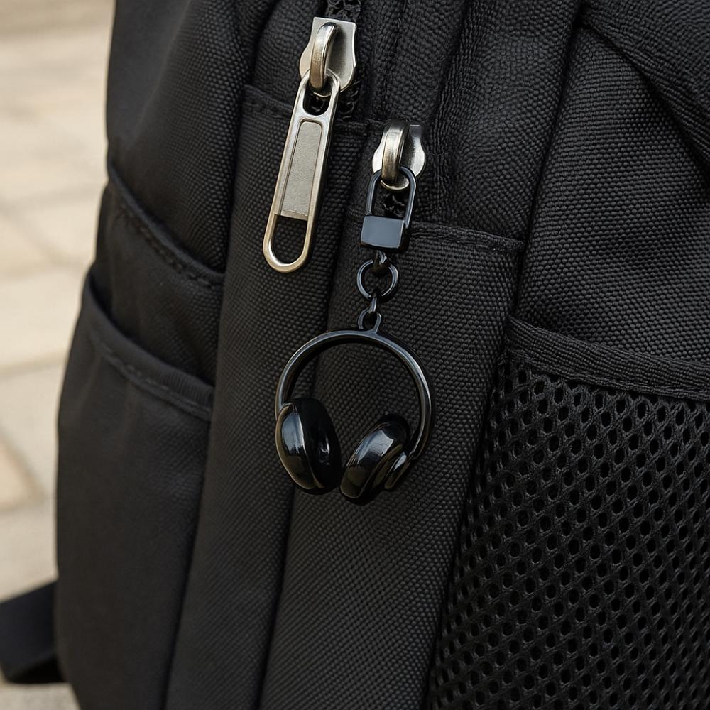 5Pcs Acrylic Headset Shape Keychain Funny Car Key Ring Creative Earphone Shape Pendant  Key Decor