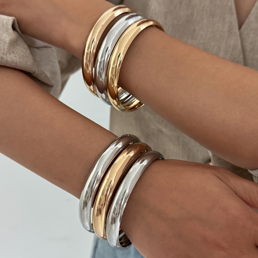 SHIXIN Minimalist Smooth Surface Stackable Round Bracelet for Women Elegant Glossy Mixed Color Geometry Wide Bangle Jewelry Gift