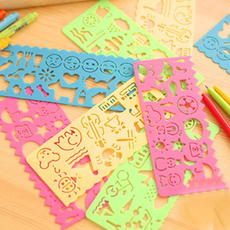 Набор из 4 канцелярских пластиковых школьных линеек с трафаретами различных форм и фигур для рисования