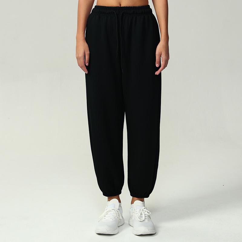 Женские спортивные брюки с манжетами из мягкого воздушного слоя: Идеально для фитнеса на открытом воздухе, бега и ношения осенью/зимой