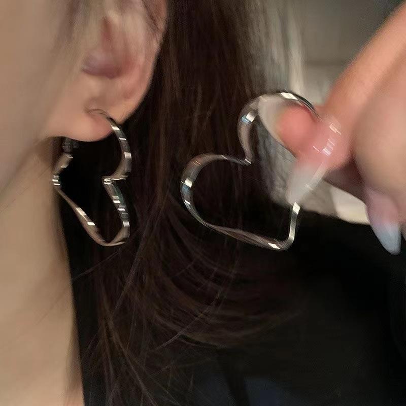 Exquisite Heart Shape Earrings For Women Party Earring Girl Temperament Jewelry