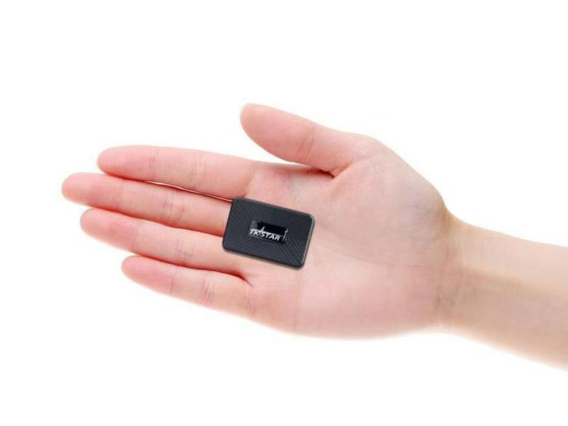 TK913 Portable GPS Tracker for Luggage, Elderly, Children, and Vehicles with Magnet—No Installation Needed.