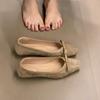 2025 осень новые туфли-лодочки с квадратным носком и бантом на низком каблуке, женские туфли на один педаль с легким вырезом, удобные для работы, универсальные туфли Doudou