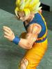 Фигурка Экшн Фигурка Гогоку Супер Сайян 2 из Dragon Ball Z, Поврежденная в Бою, Коллекционная Статуэтка Аниме, Периферийный Декор Манга Для Фанатов Аниме