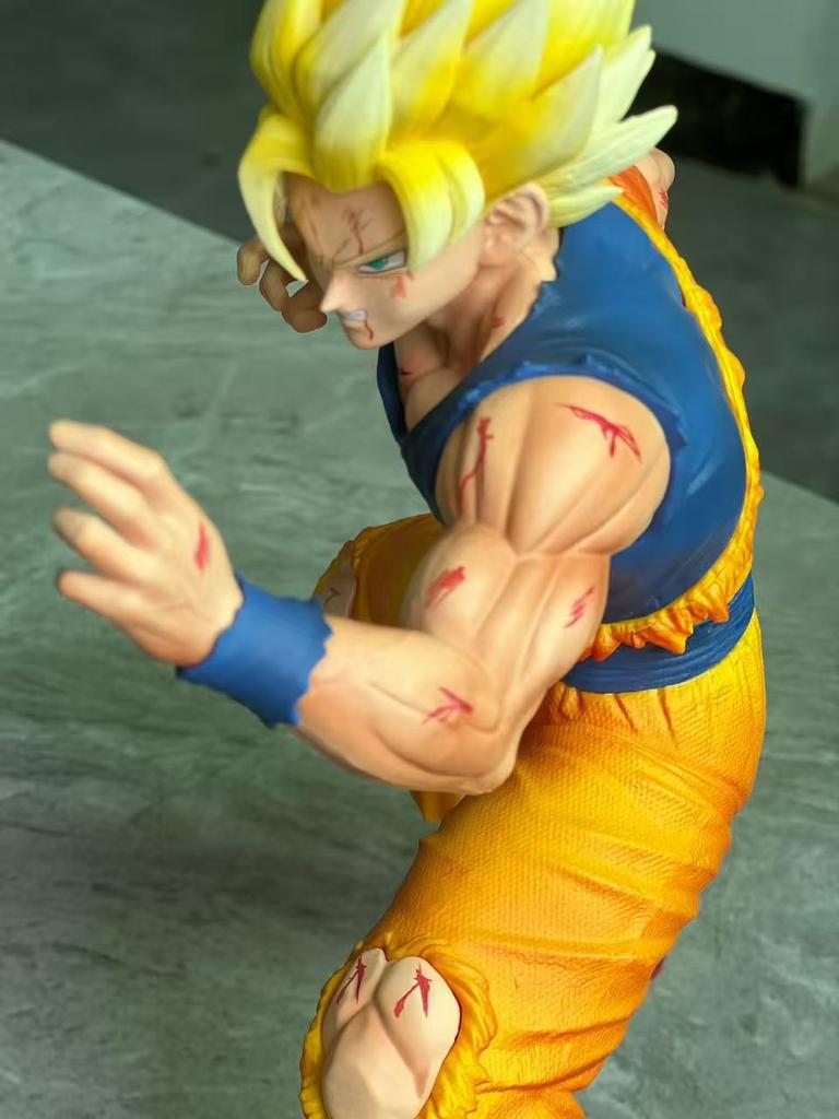 Фигурка Экшн Фигурка Гогоку Супер Сайян 2 из Dragon Ball Z, Поврежденная в Бою, Коллекционная Статуэтка Аниме, Периферийный Декор Манга Для Фанатов Аниме
