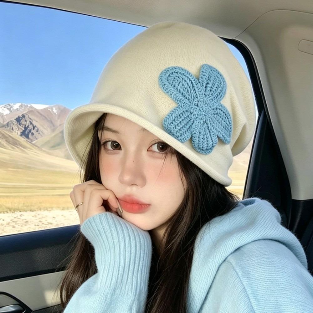 Korean Style Beanie Hat Flower Patch Ear Warmer Sweet Cold-proof Skullcaps Autumn Winter