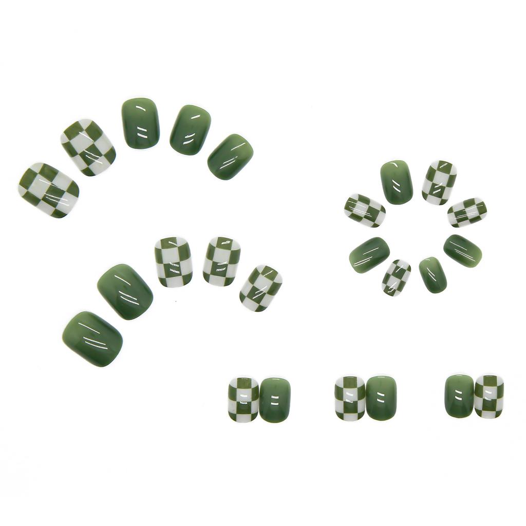 Artificial Nails Green and Black Checkerboard Wear Short Style Removable Manicure