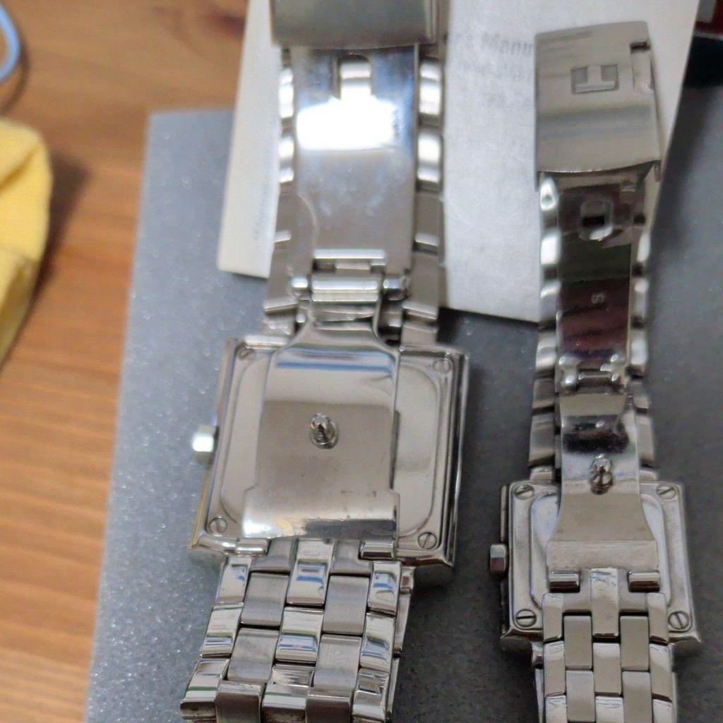 Б/у пара часов TISSOT кварцевые