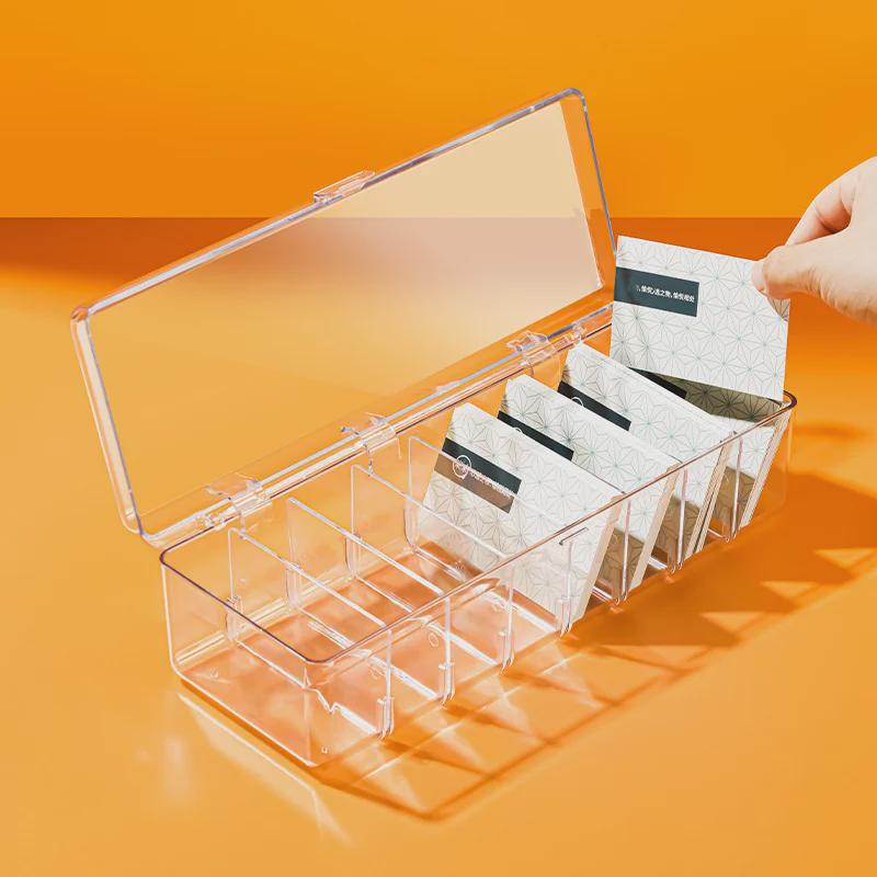 Органайзер для карточек и флеш-карт Ultraman: Компактный ящик для хранения карточек, заметок и визиток.