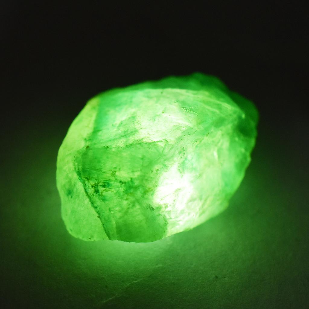72.80 Ct Natural Emerald Huge Rough Earth Mined CERTIFIED Green Loose Gemstone AR-4071-Sa